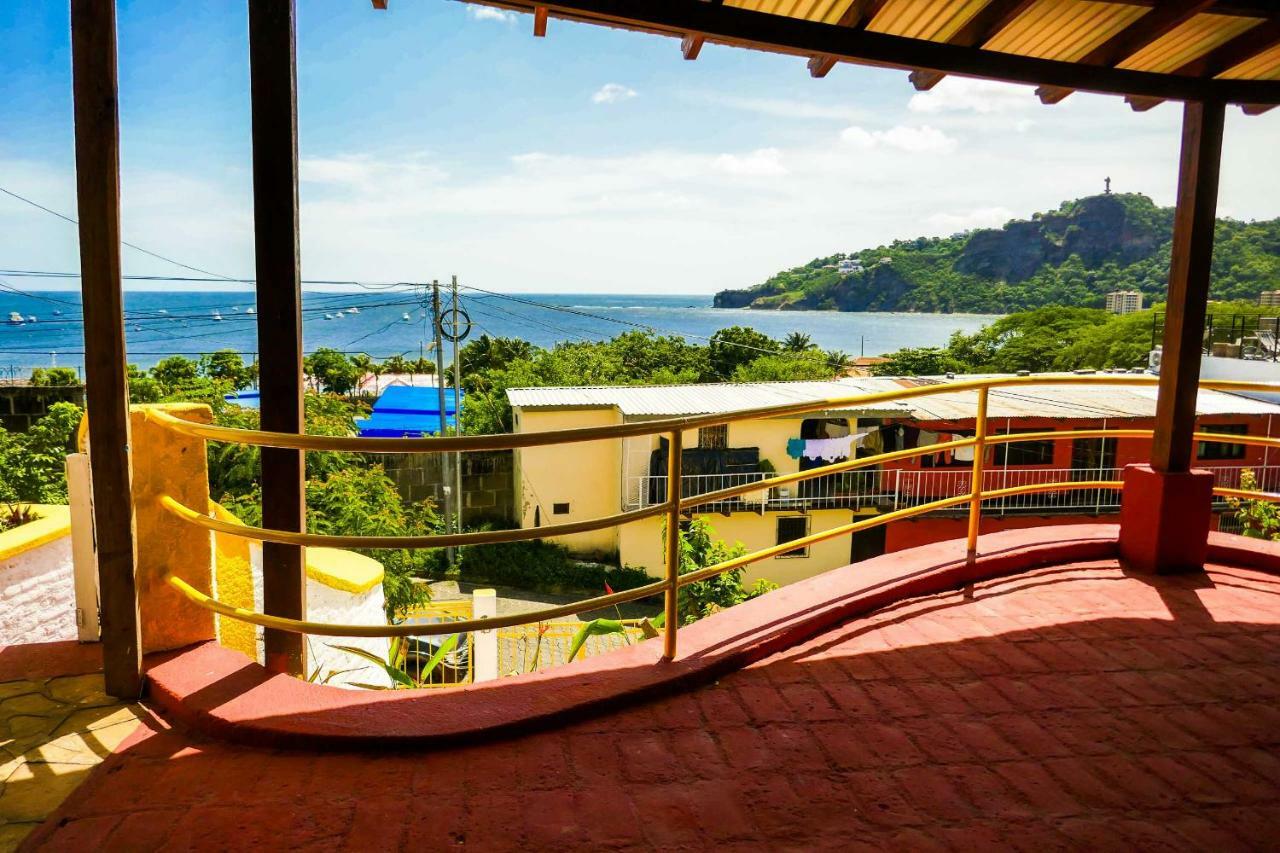 Casa Ruth Hotel ซานฮวนเดลซูร์ ภายนอก รูปภาพ